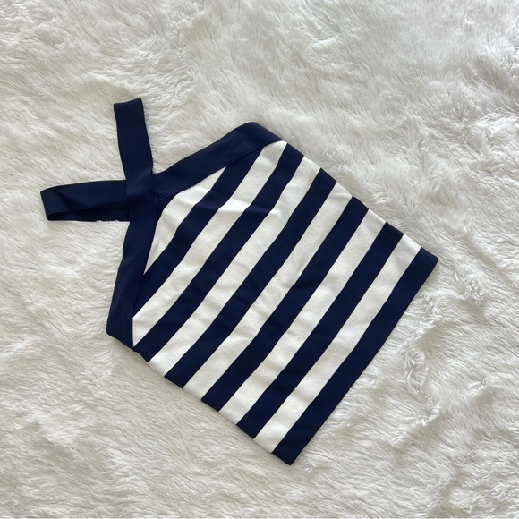 Bailey/44 Women’s Halter Stripe Top Size Medium - Picture 5 of 7